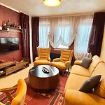 Of The Mountain гранд манастира частни Apartment Pamporovo