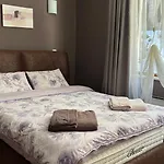 Of The Mountain гранд манастира частни Apartment
