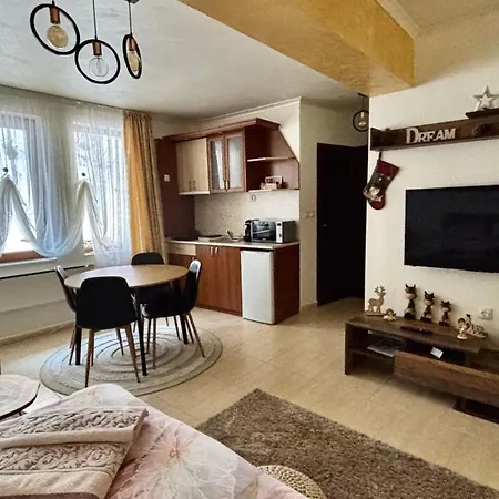 Of The Mountain гранд манастира частни شقة *