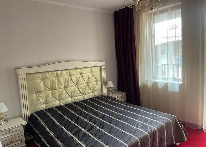 Of The Mountain гранд манастира частни شقة *