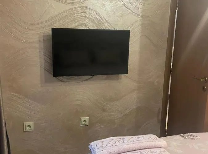 Of The Mountain гранд манастира частни * بامبوروفو