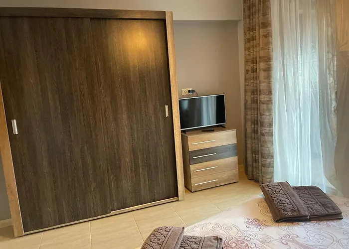 Of The Mountain гранд манастира частни * بامبوروفو