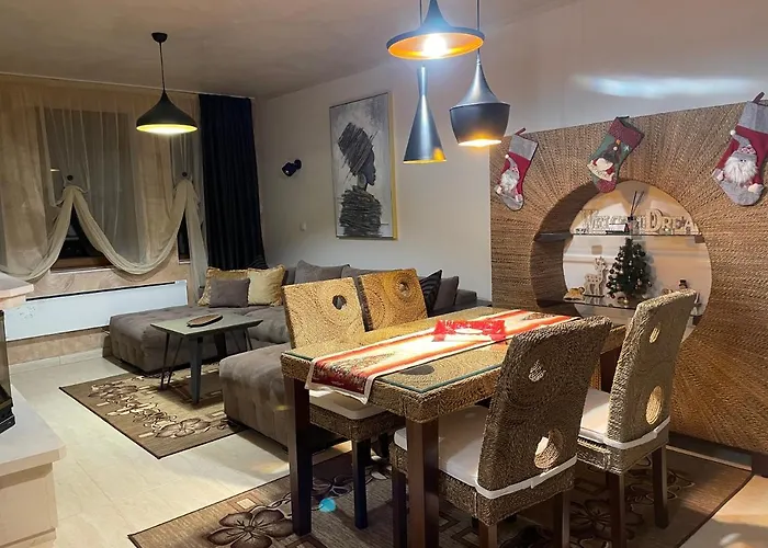 شقة Of The Mountain гранд манастира частни بامبوروفو