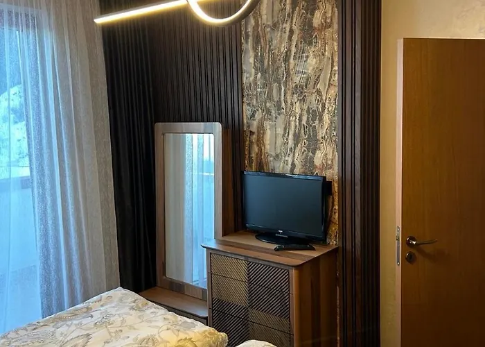 Of The Mountain гранд манастира частни شقة بامبوروفو