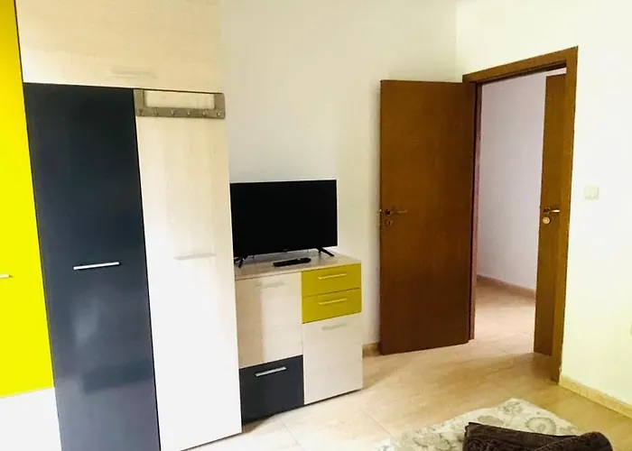 Of The Mountain гранд манастира частни بامبوروفو