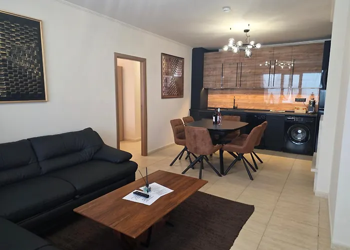 Of The Mountain гранд манастира частни شقة *